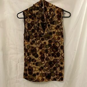 Brand Susan Lawrence. Color Brown. Size small petite. Stretchy fabric.